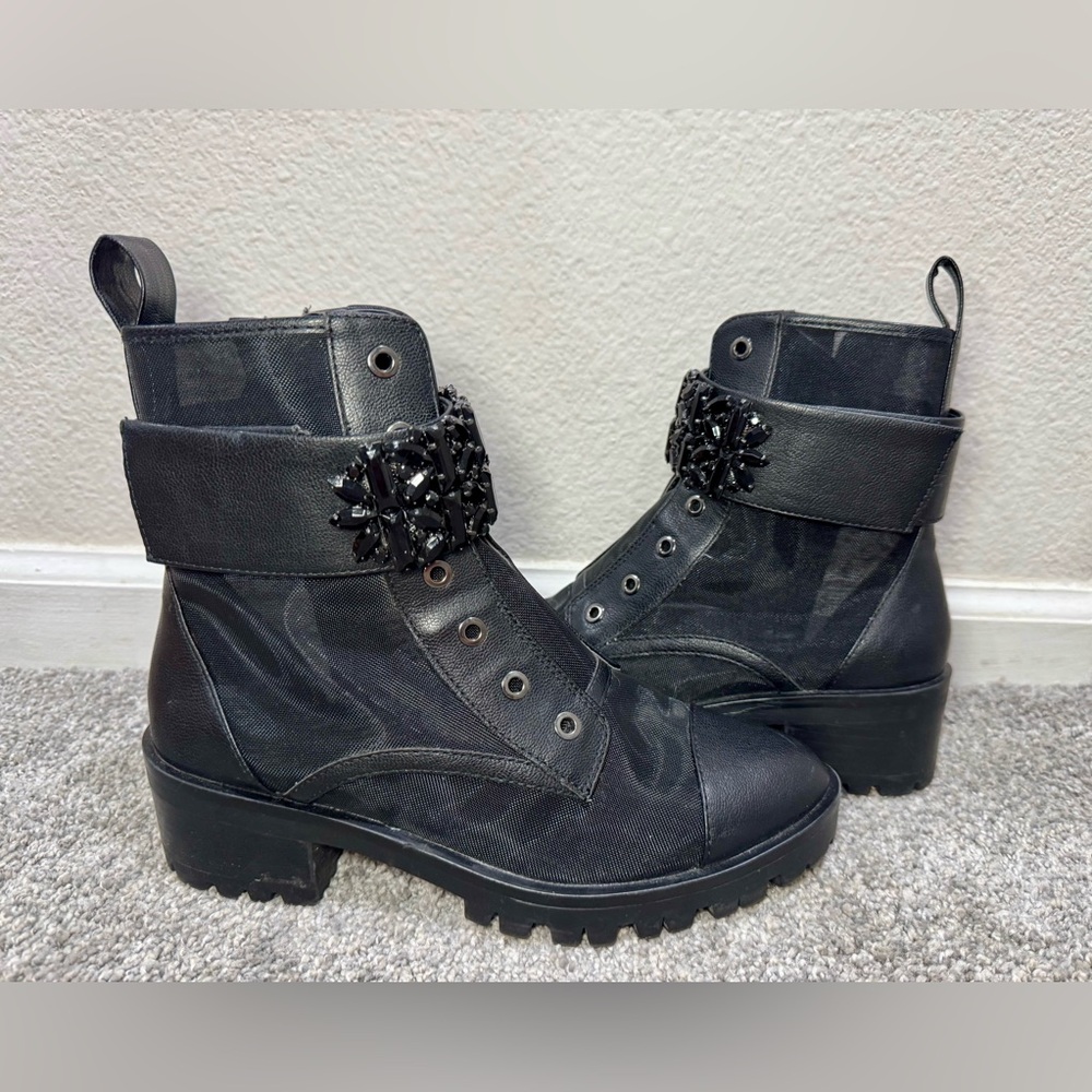 Karl Lagerfeld Paris Women's Pippa Lug Sole Booties-Size 7.5